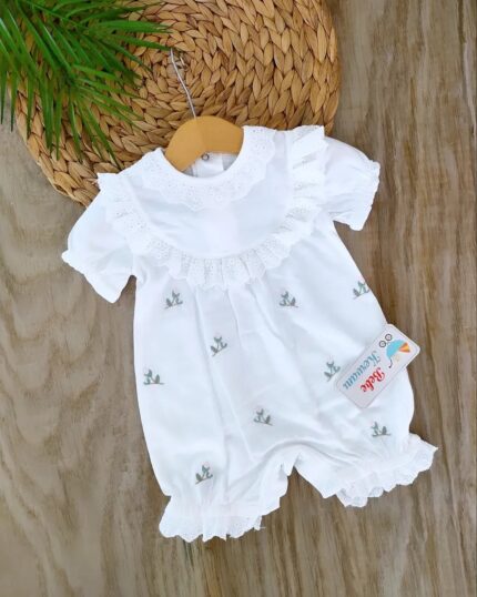 Kız Bebek Fisto Yakalı Gül Kanaviçe İşlemeli %100 Pamuklu Tulum
