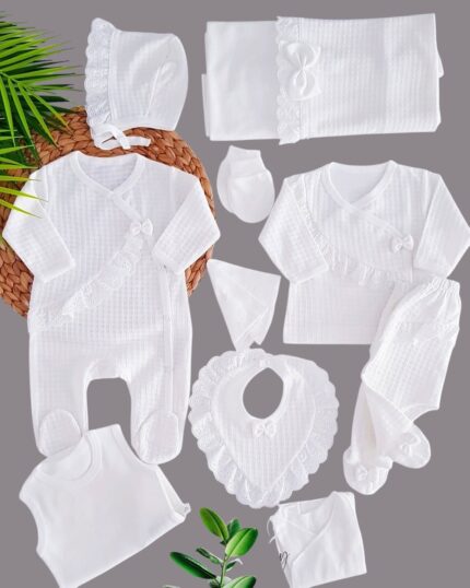 Dantel Süslemeli %100 Pamuk 10 Parça Hastane Çıkışı Zıbın Takımı