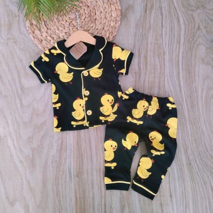 %100 Pamuklu Yazlık Kısa Kollu Ördek Pijama Takımı